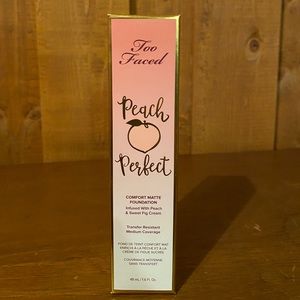 Too Faced Foundation (Mahogany) new in box 48 ml